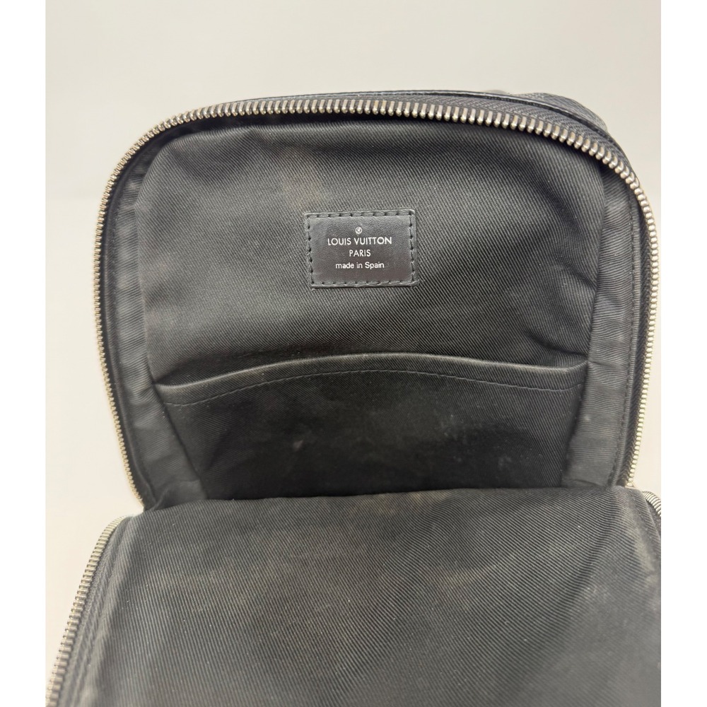 Louis Vuitton Avenue Sling Bag Damier Black Leather - Picture 9 of 11